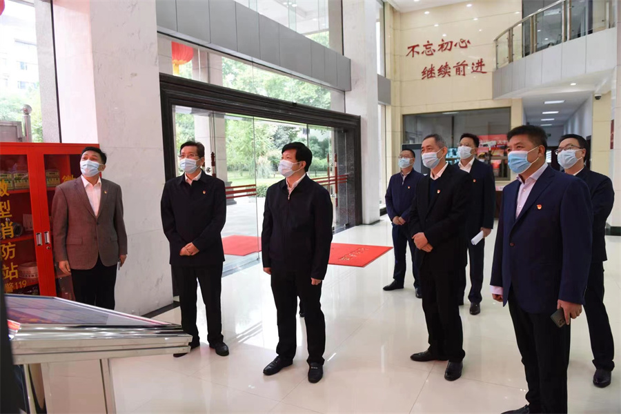 省委常委、省委秘书长、省委直属机关工委书记陈新武到省委直属机关工委走访调研