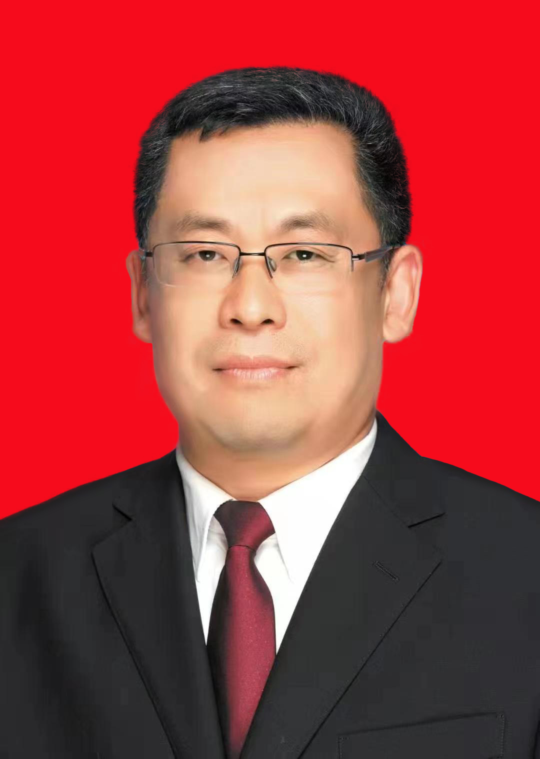 李   凯
